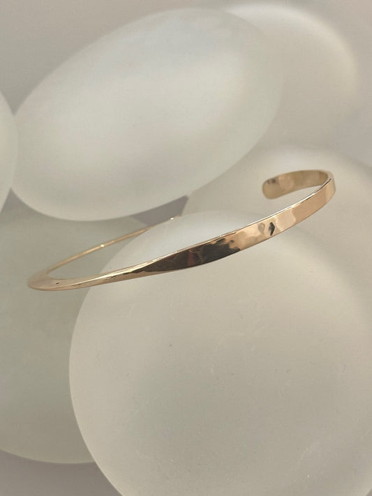 14K HAND HAMMERED GOLD OPEN BRACELET