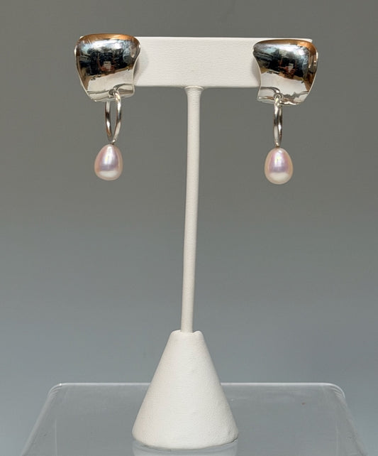 STERLING SILVER POST EARRINGS WITH GREY PEARLS MB206E