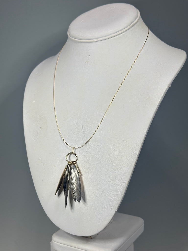 14K AND STERLING SILVER DRAGONFLY ON 14K CABLE MB207N