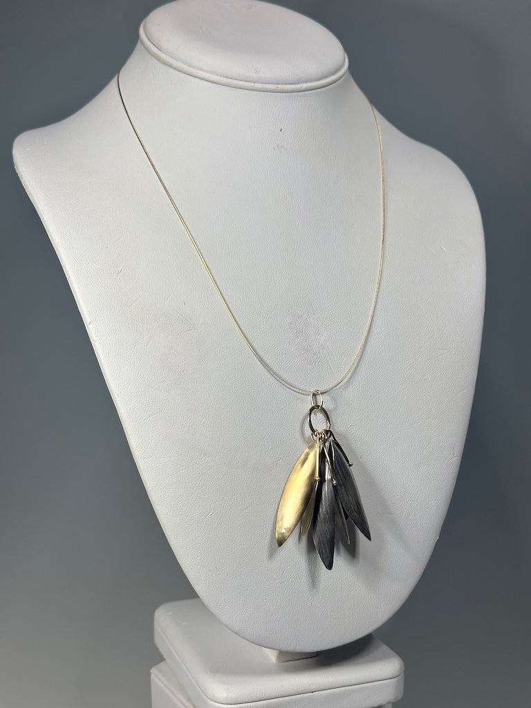 14K AND STERLING SILVER DRAGONFLY ON 14K CABLE MB207N