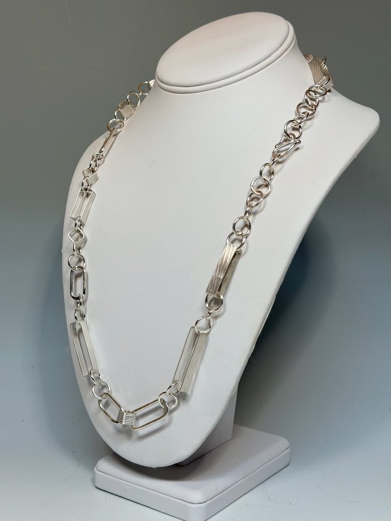 STERLING SILVER NECKLACE WITH RECTANGLE DESIGN MB210N