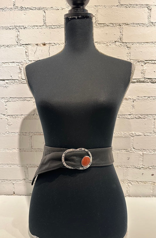 CUSTOM OVAL AND AGATE BELT BUCKLE AND GARMENT DYED LEATHER BELT WITH STERLING SILVER  MB7B