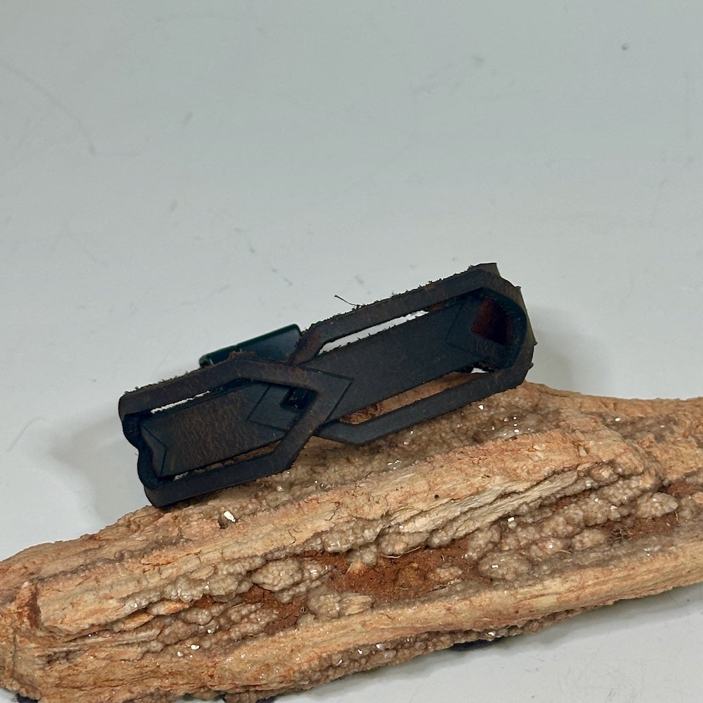 LASER CUT LEATHER BRACELET MN110B