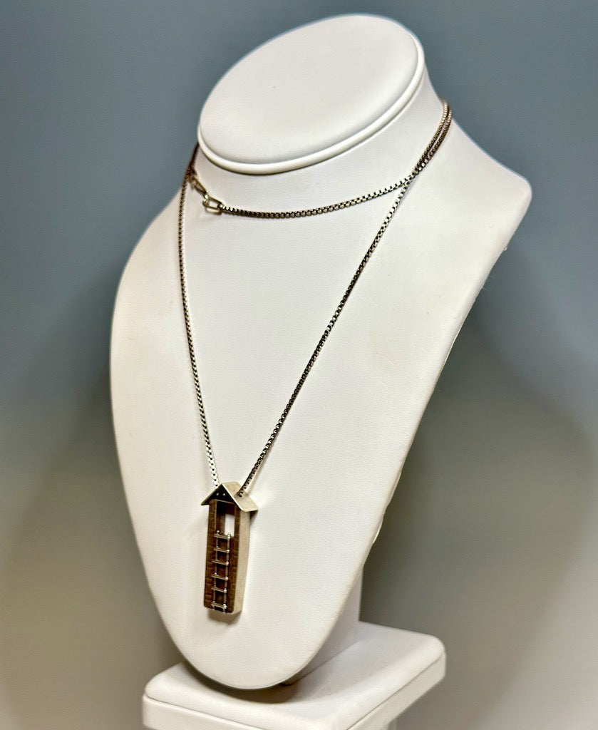 STERLING SILVER TINY HOUSE PENDANT AND SS CHAIN  MS225