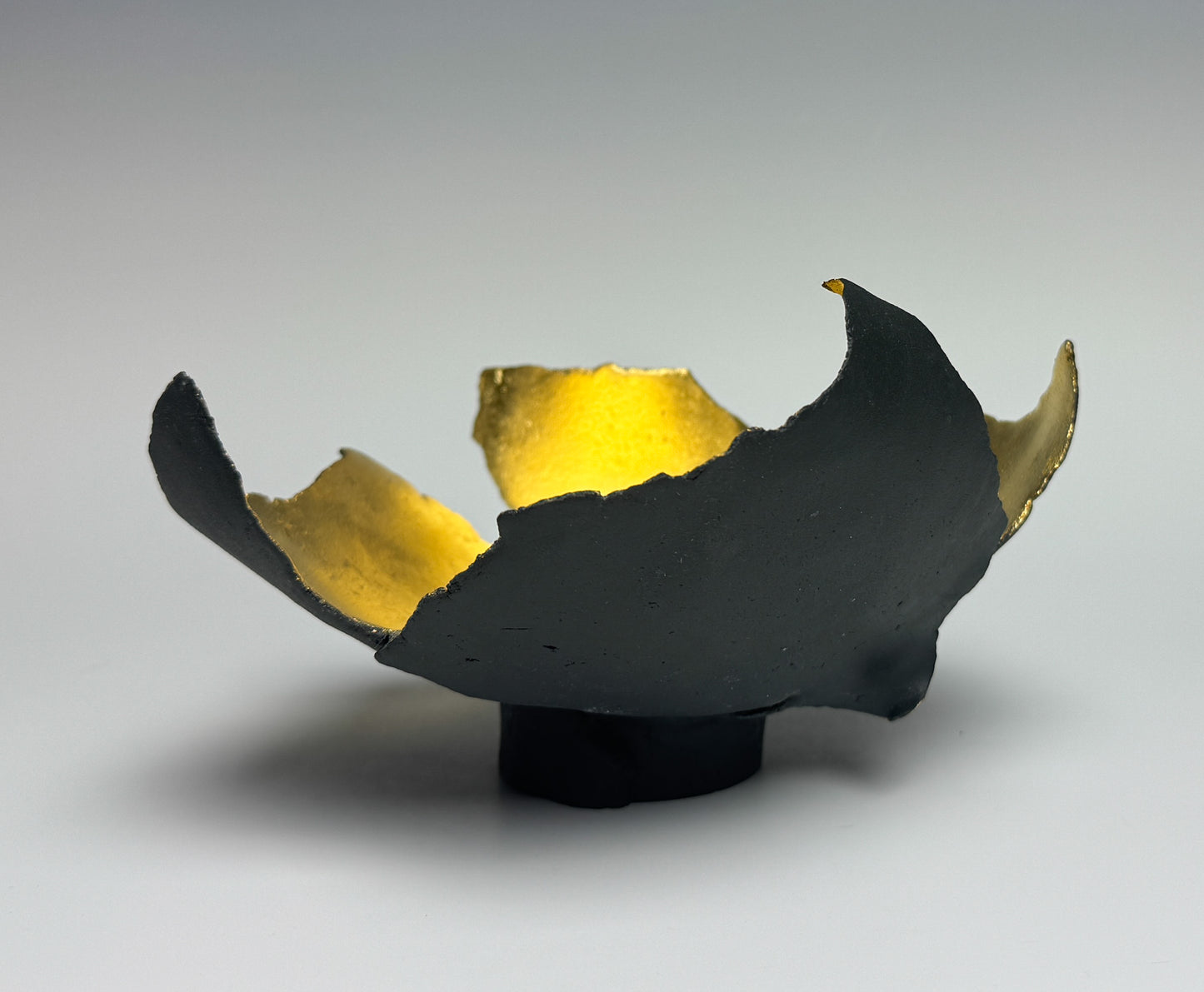 "MYSTERY OF LOVE" PORCELAIN CERAMIC SCULPTURE WITH 23.75 KT GOLD LEAF