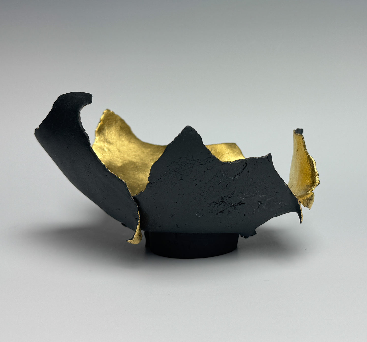 "MYSTERY OF LOVE" PORCELAIN CERAMIC SCULPTURE WITH 23.75 KT GOLD LEAF
