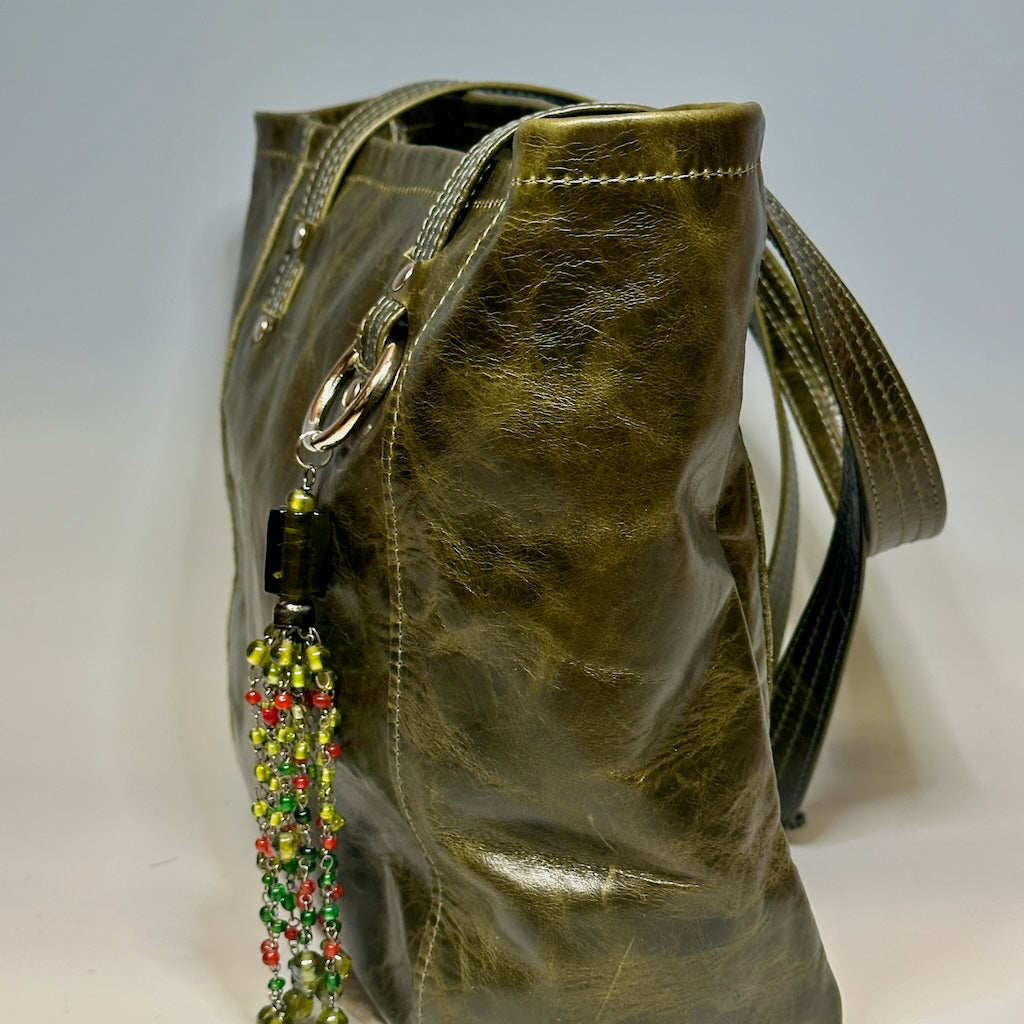 ZIP TOP SHOULDER BAG WITH VINTAGE BEAD TASSEL, DISTRESSED LEATHER GREEN - NH102