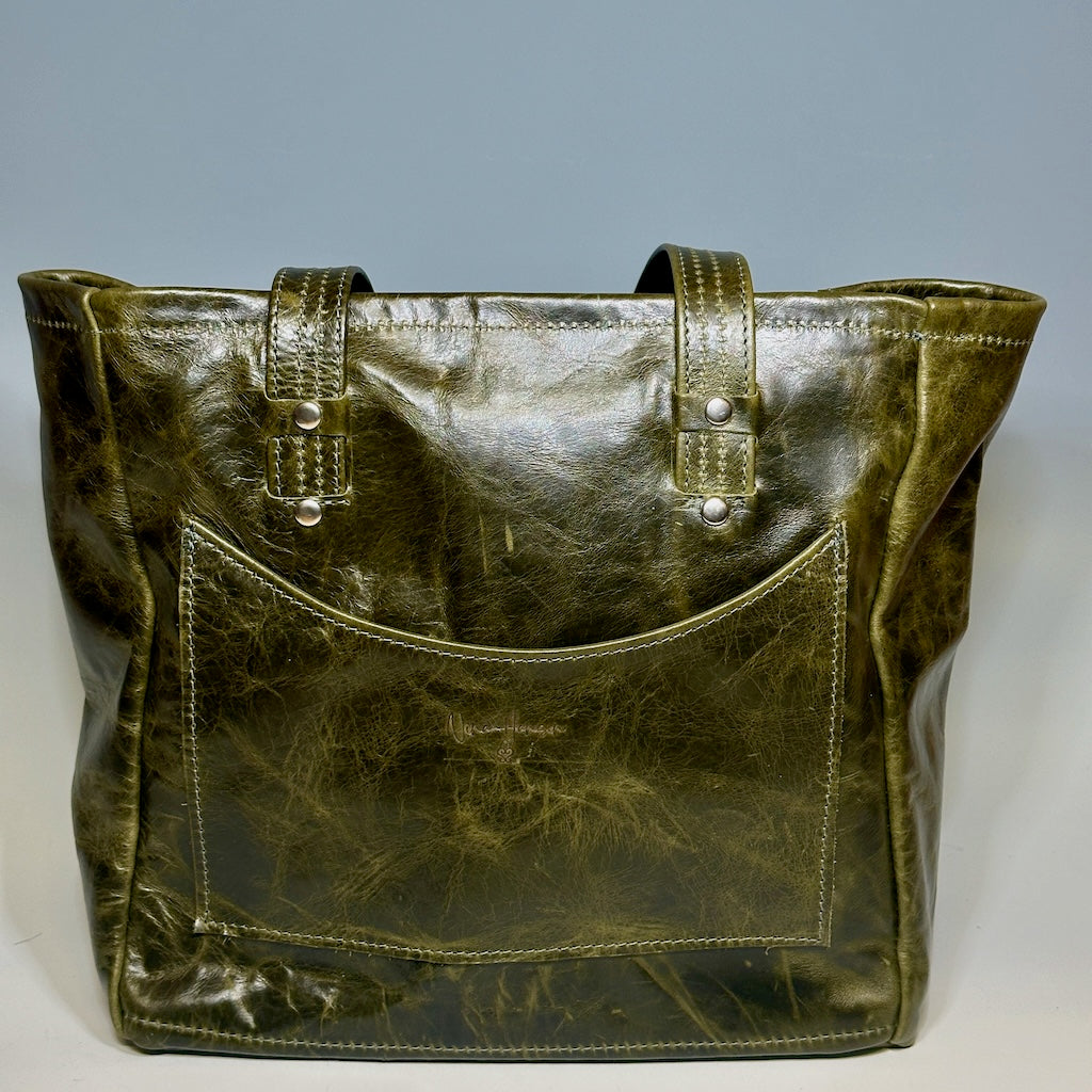 ZIP TOP SHOULDER BAG WITH VINTAGE BEAD TASSEL, DISTRESSED LEATHER GREEN - NH102