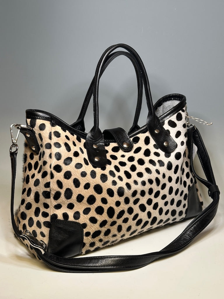 TODAY TOTE WITH LEATHER HIDE AND TRIM, BLACK SPOT NH125