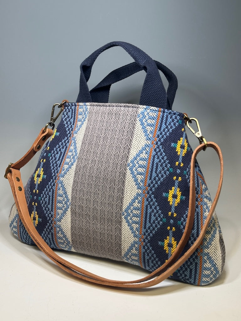TAPESTRY HANDBAG/CROSSBAG, FUNKY BLUE NH124