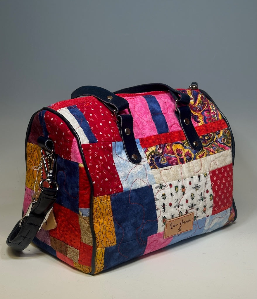 VINTAGE QUILT SPEEDY WITH CROSSBODY STRAP NH131