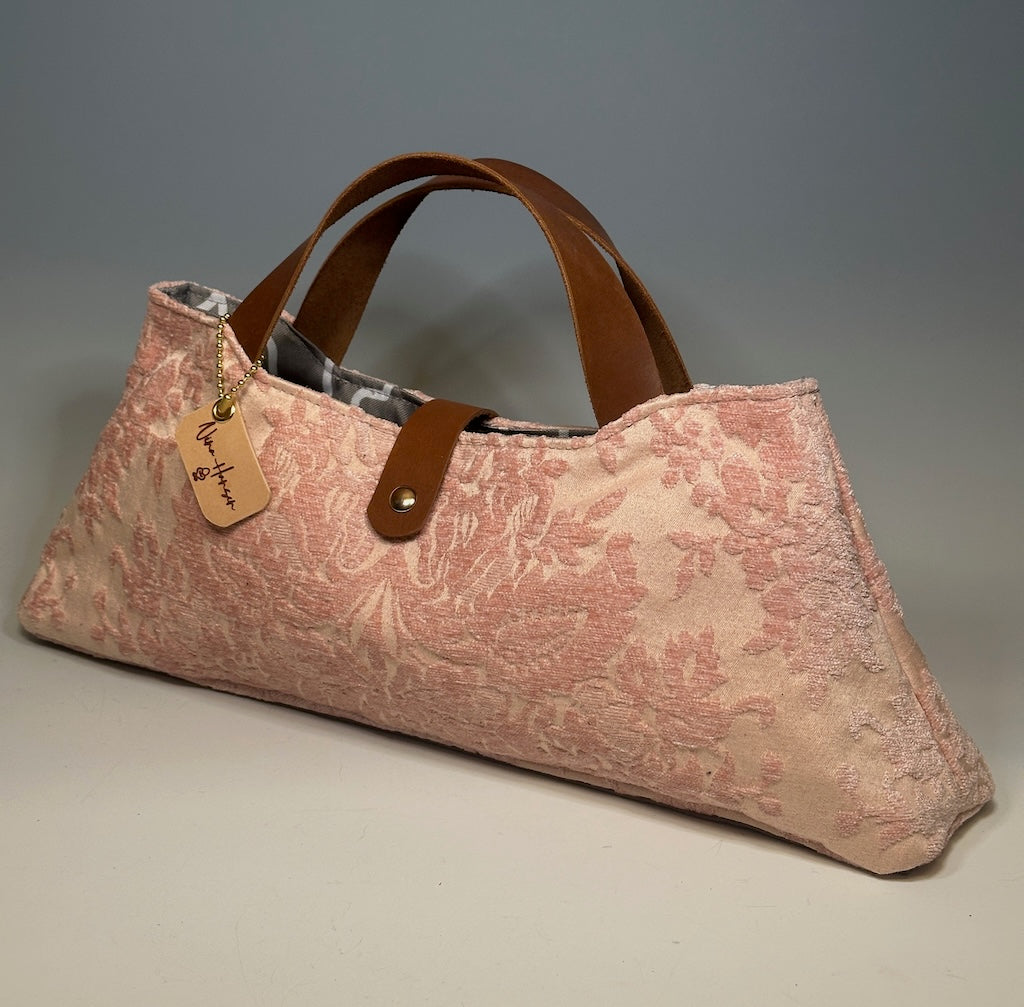 VINTAGE SILHOUETTE TAPESTRY HANDBAG, PINK NH133