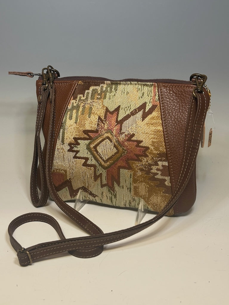 3 WAY LEATHER/TAPESTRY CROSSBODY/WRISTLET/HAND HELD IN BROWN WESTERN NH139