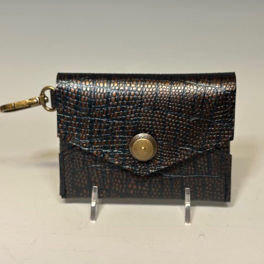 EMBOSSED LEATHER MINI WALLET BLACK & GOLD NH155