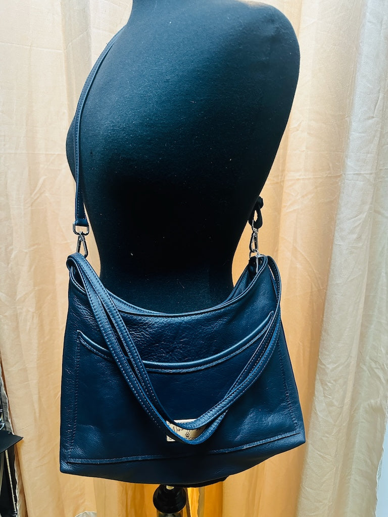 SERENDIPITY BLUE LEATHER HANDBAG NH173