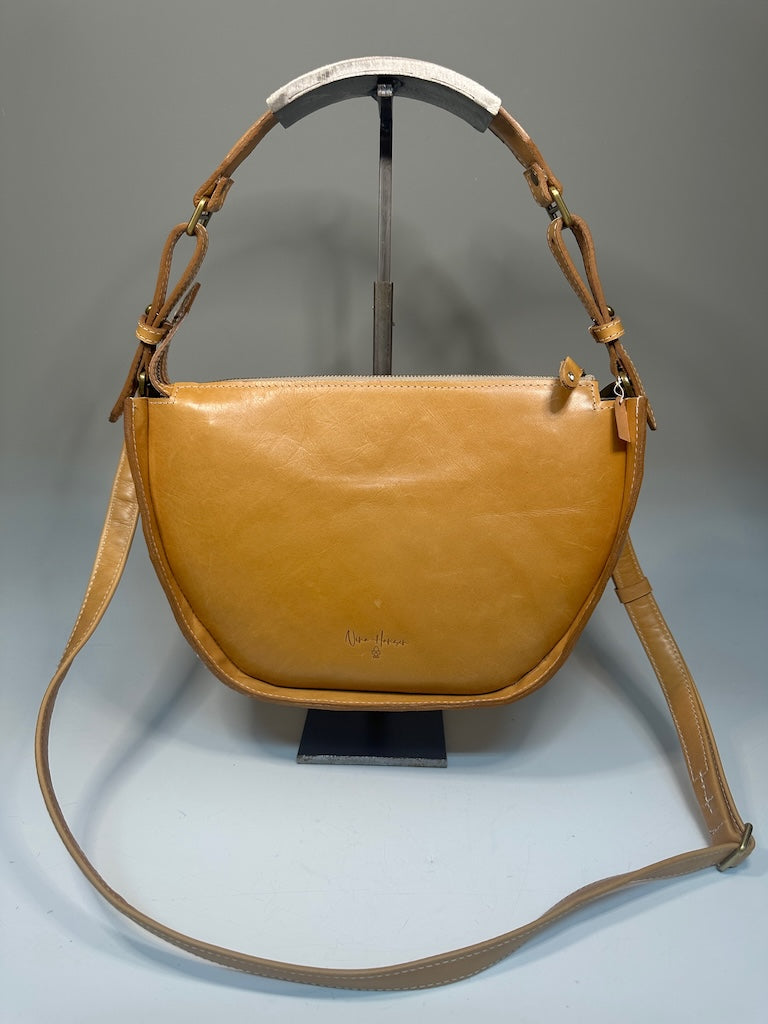 CRESCENDO STRAIGHT TOP BROWN LEATHER HANDBAG NH178