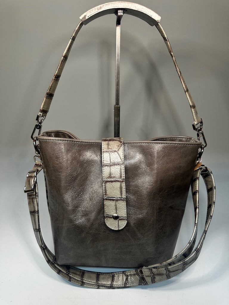 BUCKET BAG, GREY EMBOSSED LEATHER HANDBAG NH179