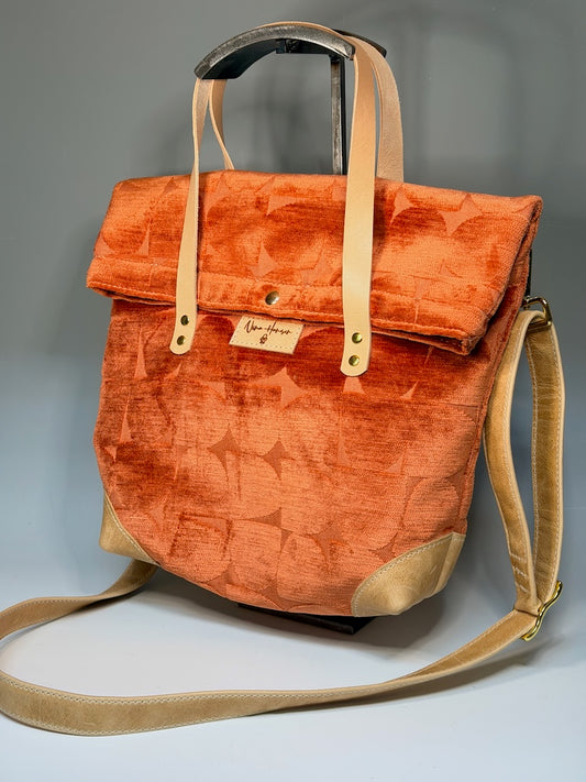 FOLD OVER TOTE ORANGE NH191