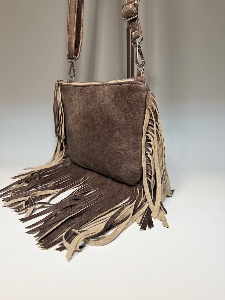 FRINGE CROSSBODY BAG - RUSTIC BROWN LEATHER NH201
