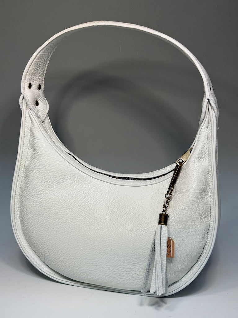 WHITE LEATHER CRESCENT SHOULDER BAG NH203