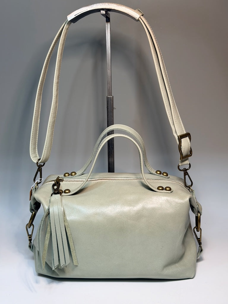 LIGHT SAGE GREEN LEATHER CAISSON - NH208