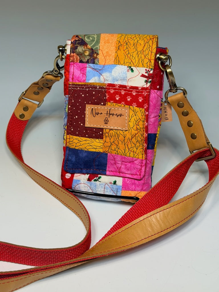 VINTAGE QUILT PHONE BAG - RED MULTI - NH213