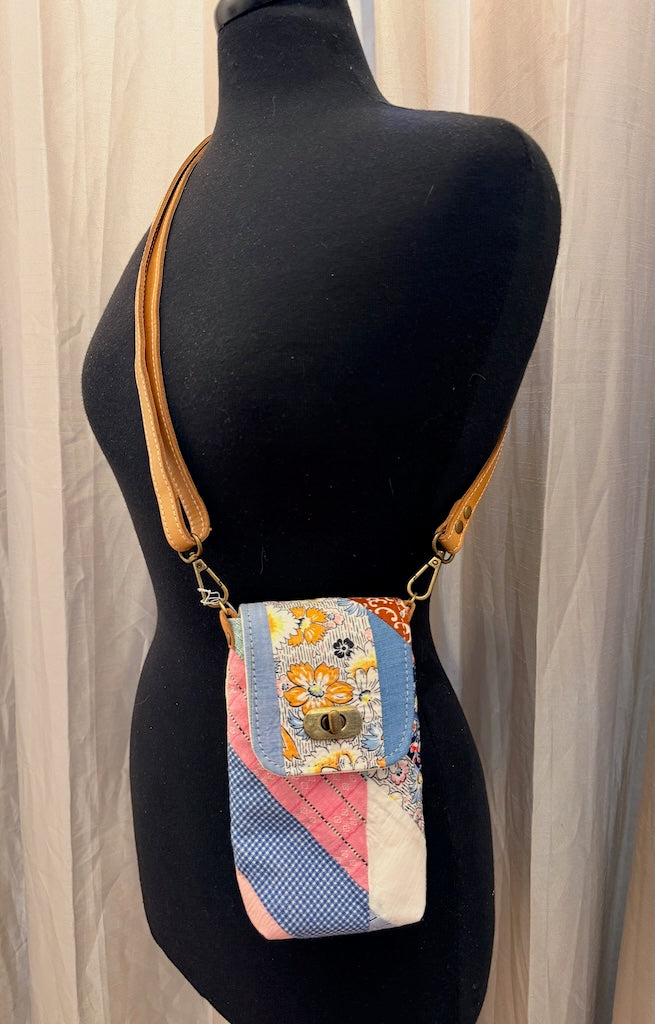 VINTAGE QUILT PHONE BAG - BLUE MULTI - NH212
