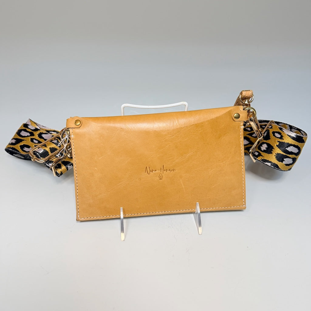 EVER IN TAN LEATHER - NH215