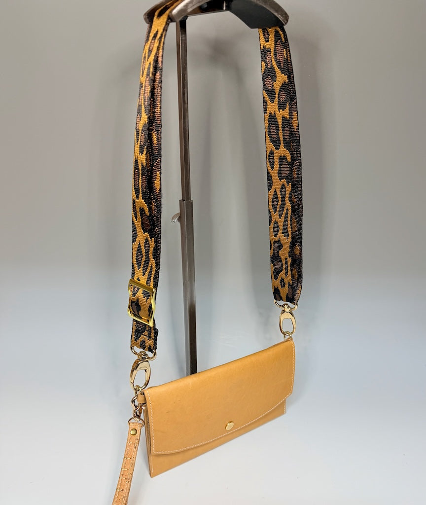 EVER IN TAN LEATHER - NH215
