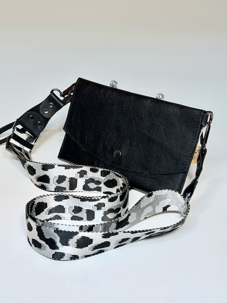 EVER IN BLACK LEATHER - NH217