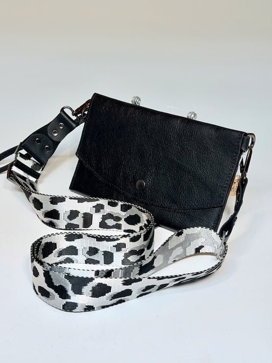 EVER IN BLACK LEATHER - NH217