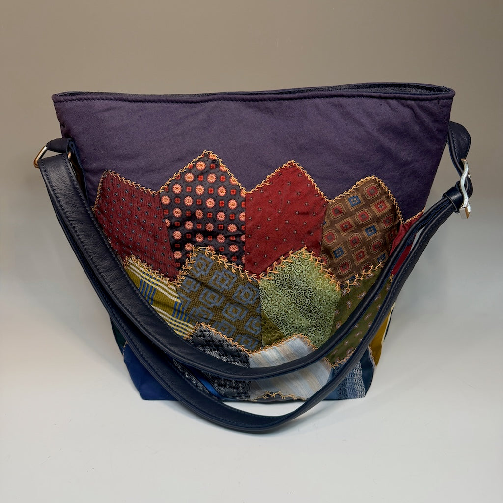THE HEIRLOOM BUCKET - NH222