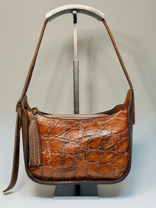 EMBOSSED LEATHER BAGUETTE BAG NH234