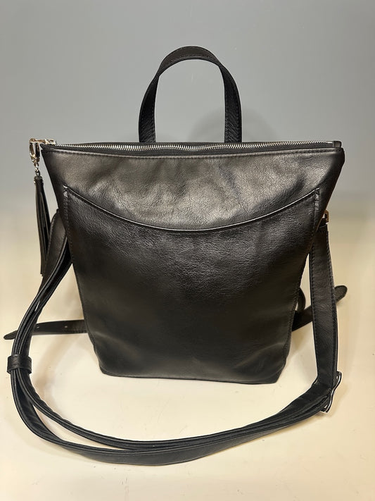 THE LAUREL CONVERTIBLE LEATHER BACKPACK/CROSSBODY BAG IN BLACK NH150