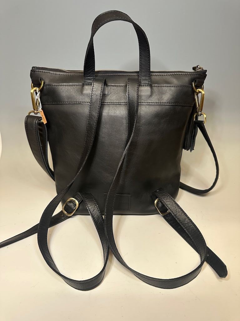 THE LAUREL CONVERTIBLE LEATHER BACKPACK/CROSSBODY BAG IN BLACK SPOTTED HIDE NH151