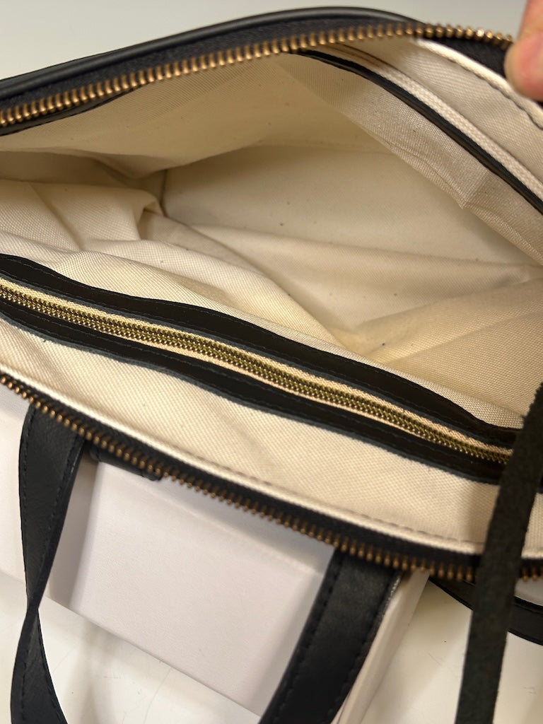 THE LAUREL CONVERTIBLE LEATHER BACKPACK/CROSSBODY BAG IN BLACK SPOTTED HIDE NH151