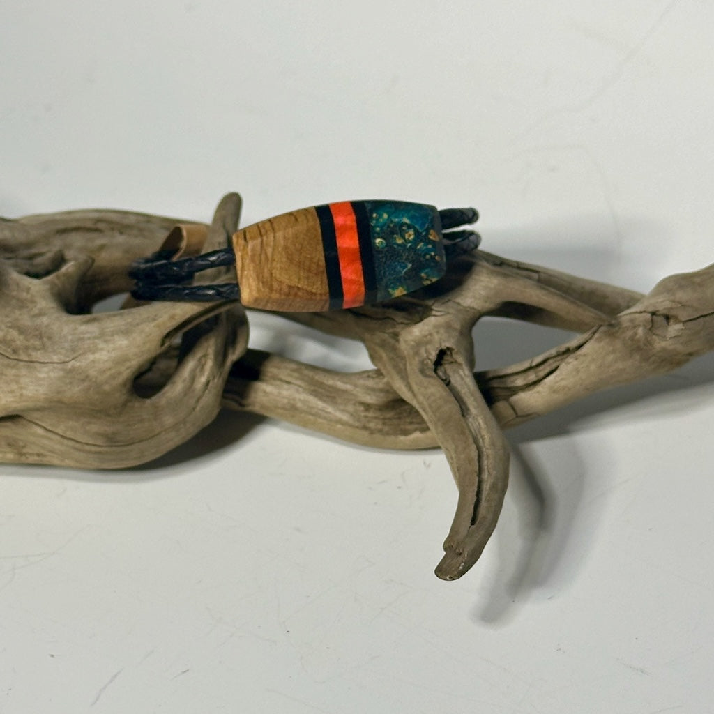 X SMALL MIXED MEDIA WOOD SYMMETRY MAGNETIC CLASP BRACELET NL225