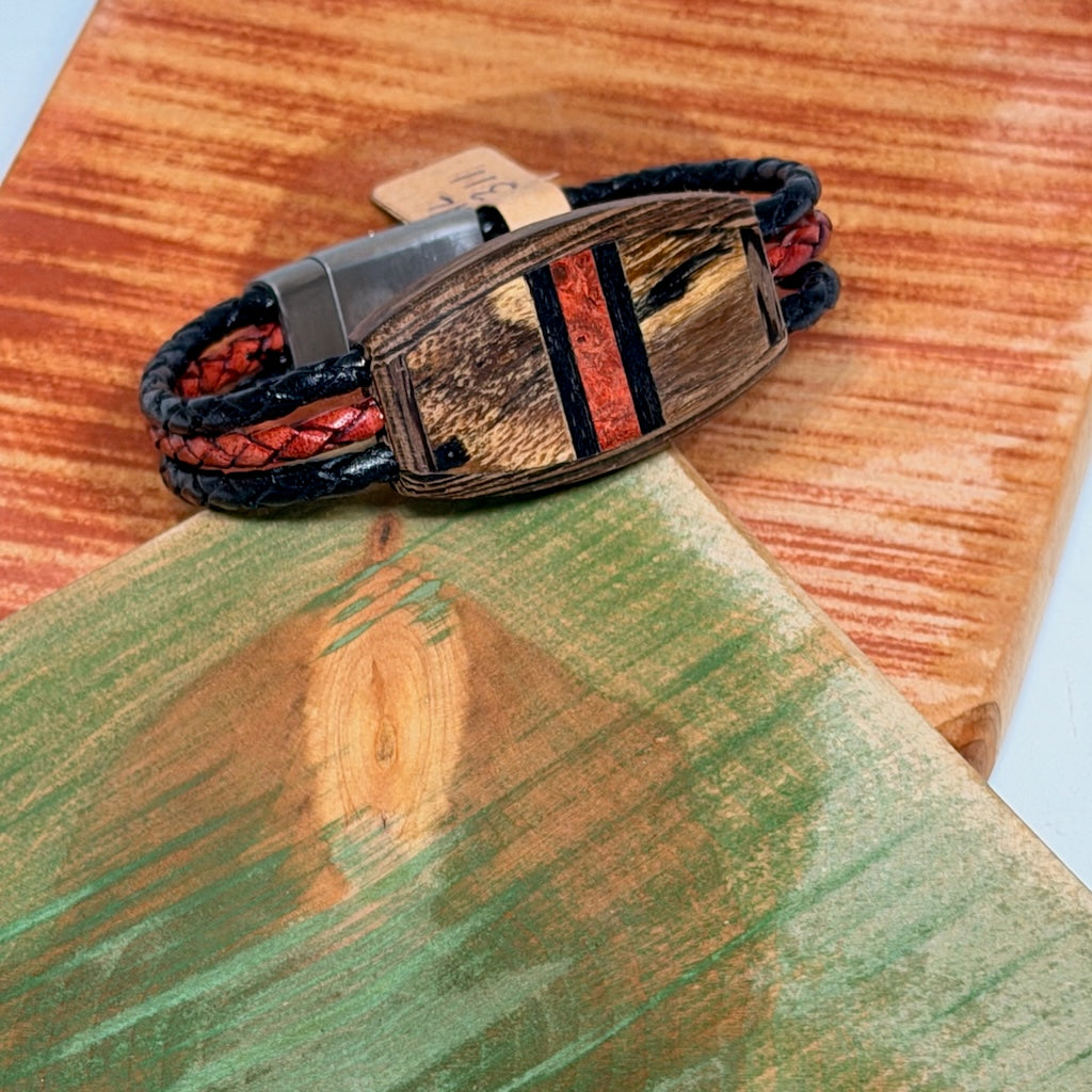 X SMALL MIXED MEDIA WOOD RIVER II MAGNETIC CLASP BRACELET NL311