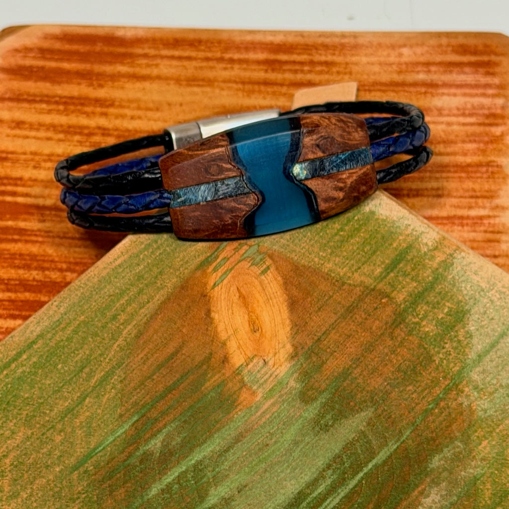 SMALL MIXED MEDIA WOOD RIVER II MAGNETIC CLASP BRACELET NL319