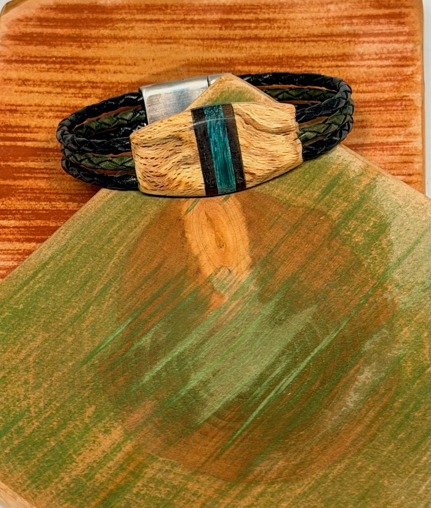 SMALL MIXED MEDIA WOOD SYMMETRY MAGNETIC CLASP BRACELET NL322