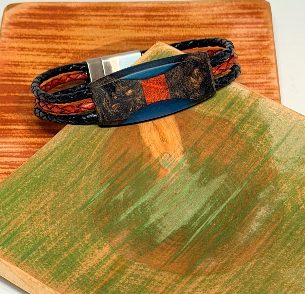 LARGE MIXED MEDIA WOOD ELIPSE MAGNETIC CLASP BRACELET NL331