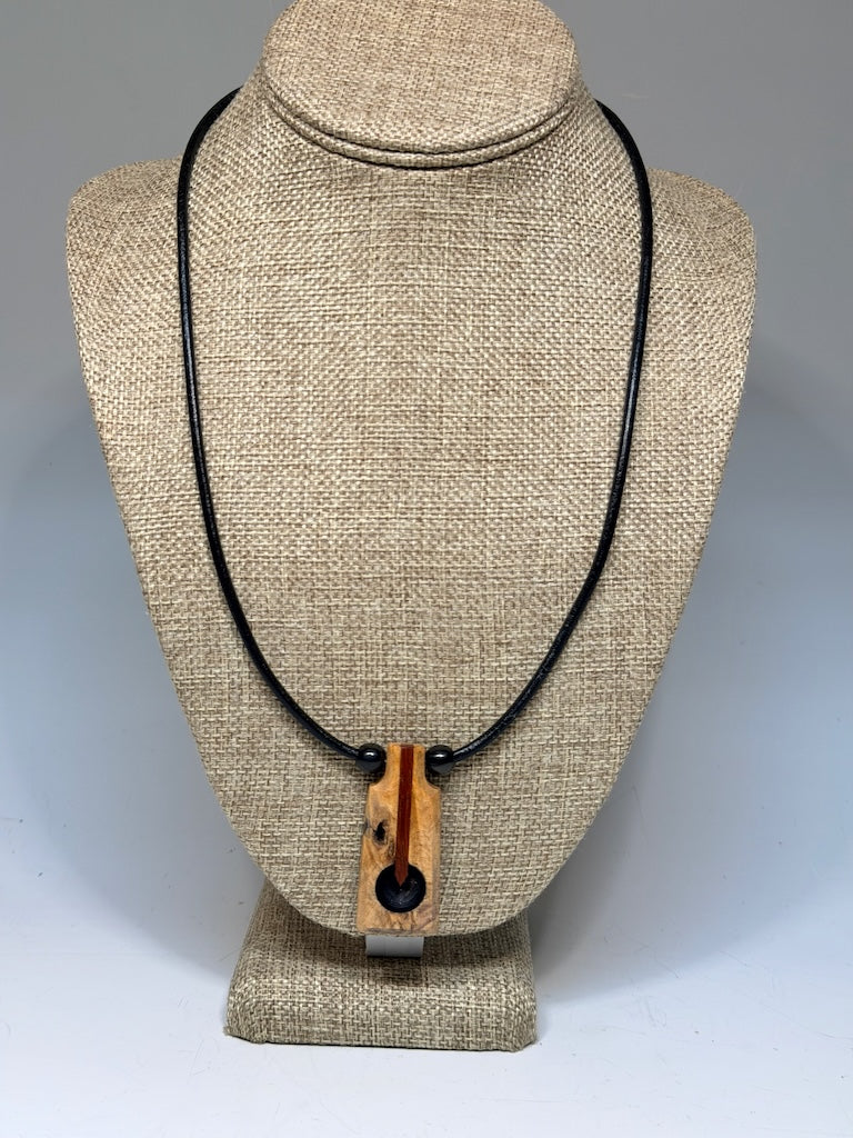 NEXUS MIXED MEDIA AND WOOD NECKLACE WITH STAINLESS STEEL CLOSURE - NL353