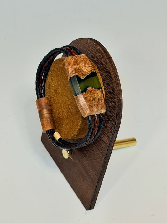 X SMALL RIVER I MIXED MEDIA WOOD BRACELET WITH MAGNETIC CLASP NL361