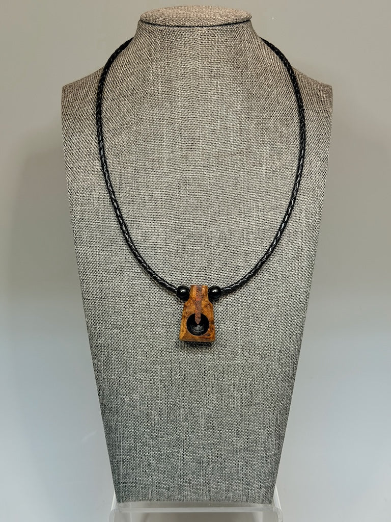 NEXUS MIXED MEDIA AND WOOD NECKLACE WITH STAINLESS STEEL CLOSURE - NL402