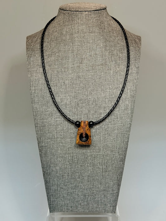 NEXUS MIXED MEDIA AND WOOD NECKLACE WITH STAINLESS STEEL CLOSURE - NL402