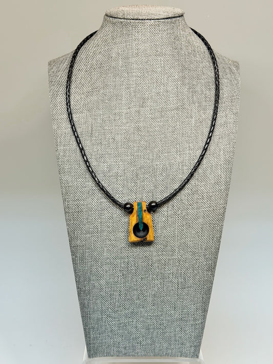 NEXUS MIXED MEDIA AND WOOD NECKLACE WITH STAINLESS STEEL CLOSURE - NL408