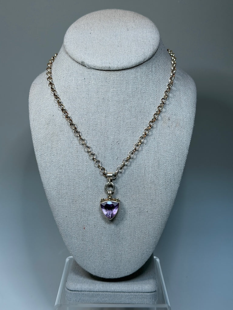 STERLING SILVER AMETHYST NECKLACE WITH HANDMADE HAMMERED CHAIN NM110N