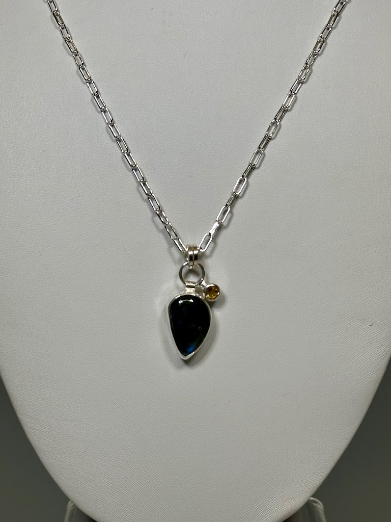 LABRADORITE AND CITRINE STERLING SILVER NECKLACE - NM561N