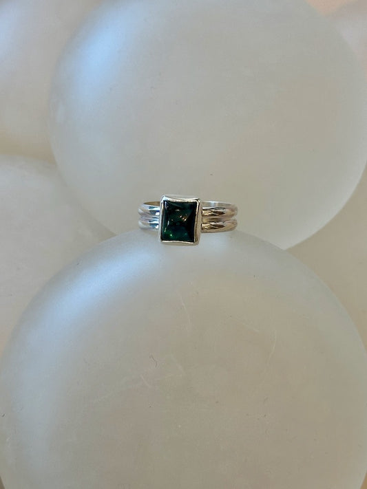 INDICOLITE TOURMALINE RING SET IN STERLING SILVER NM571R