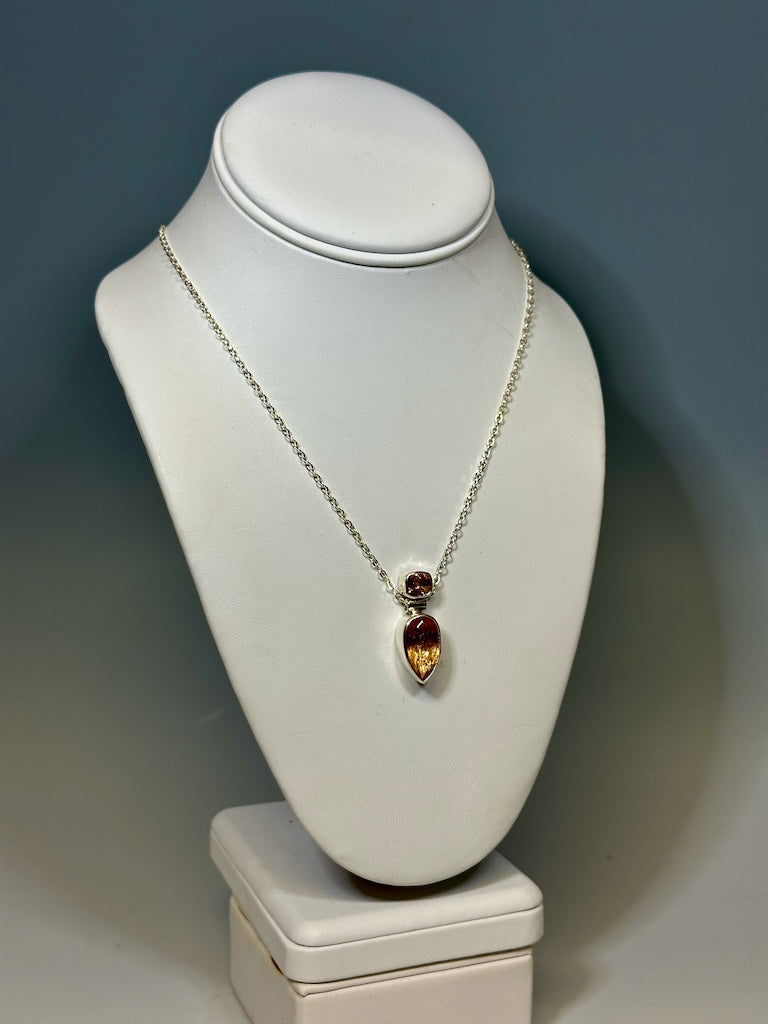 IMPERIAL TOPAZ STERLING SILVER NECKLACE - NM576N